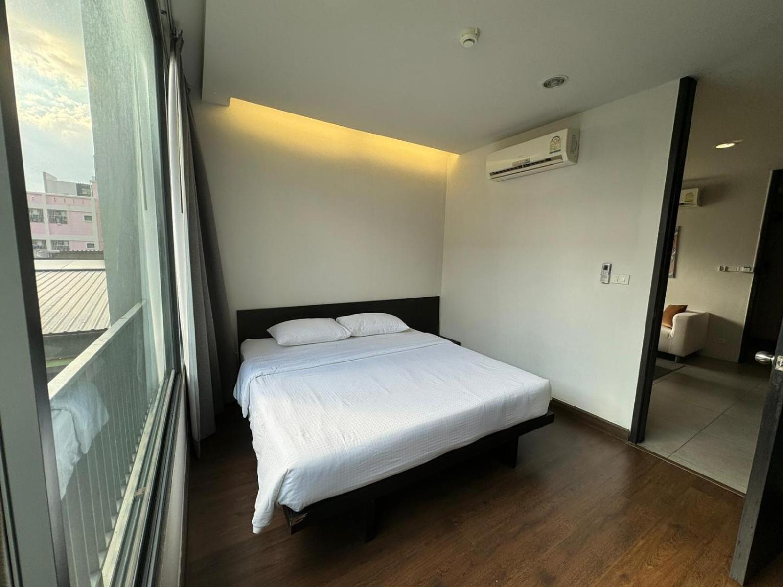 Cgcasa Hotel Бангкок Экстерьер фото